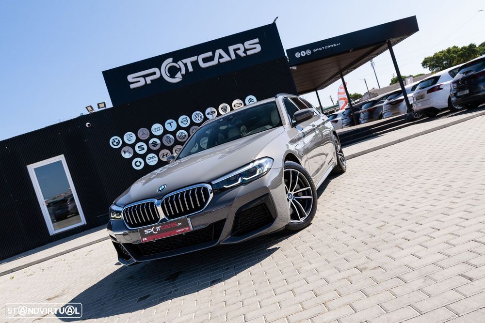 BMW 520 e Pack M - 4