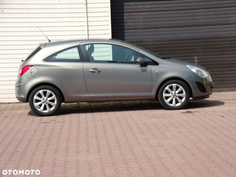 Opel Corsa - 5