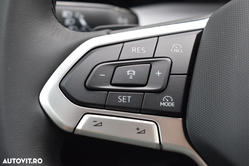 Volkswagen Golf - 16