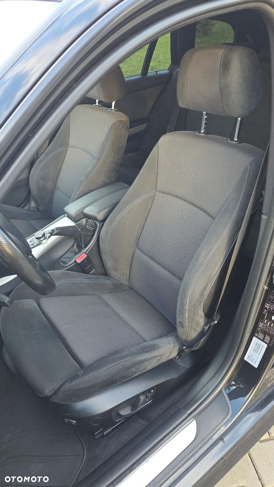 BMW Seria 3 320d - 16