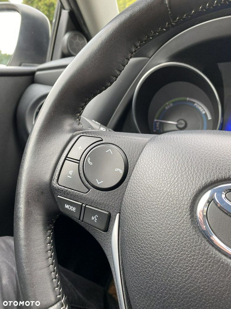 Toyota Auris - 21