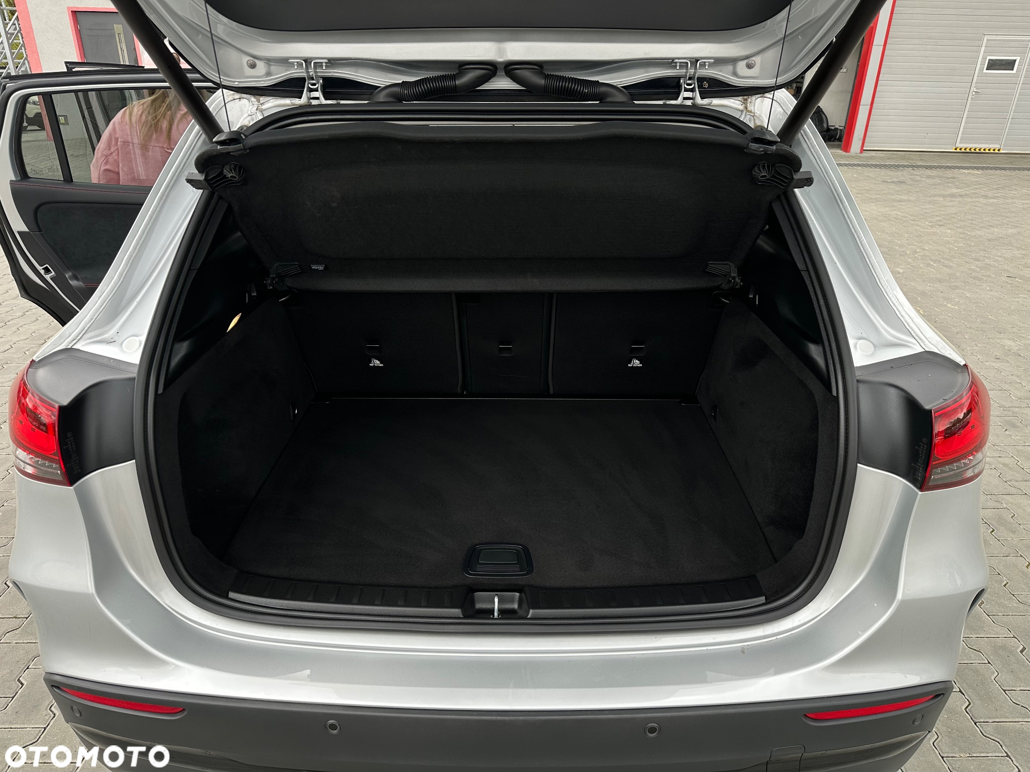 Mercedes-Benz GLA 220 d 8G-DCT AMG Line - 14