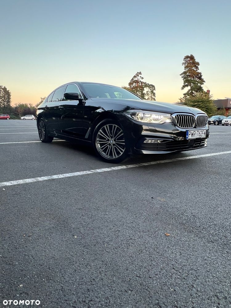 BMW Seria 5 520d xDrive - 9