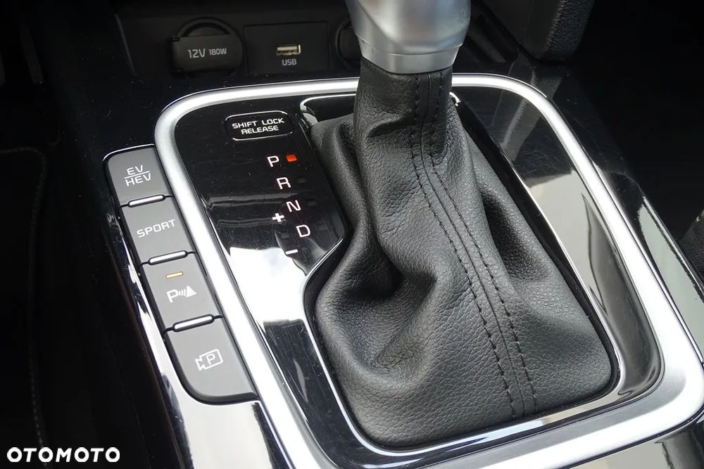 Kia Ceed SW 1.6 GDI DCT OPF Plug-in-Hybrid Inspiration - 39