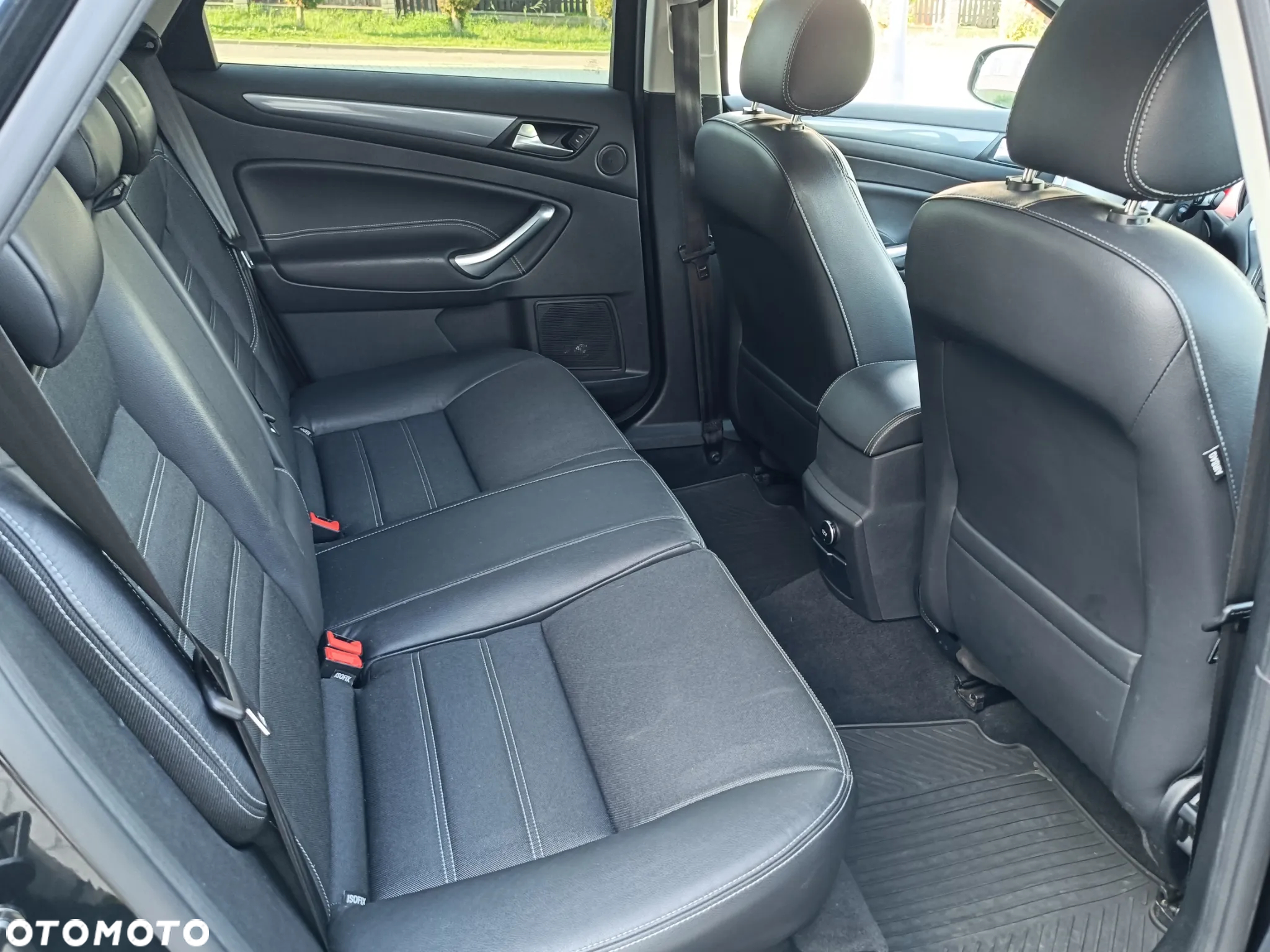 Ford Mondeo 2.0 TDCI Titanium S - 25
