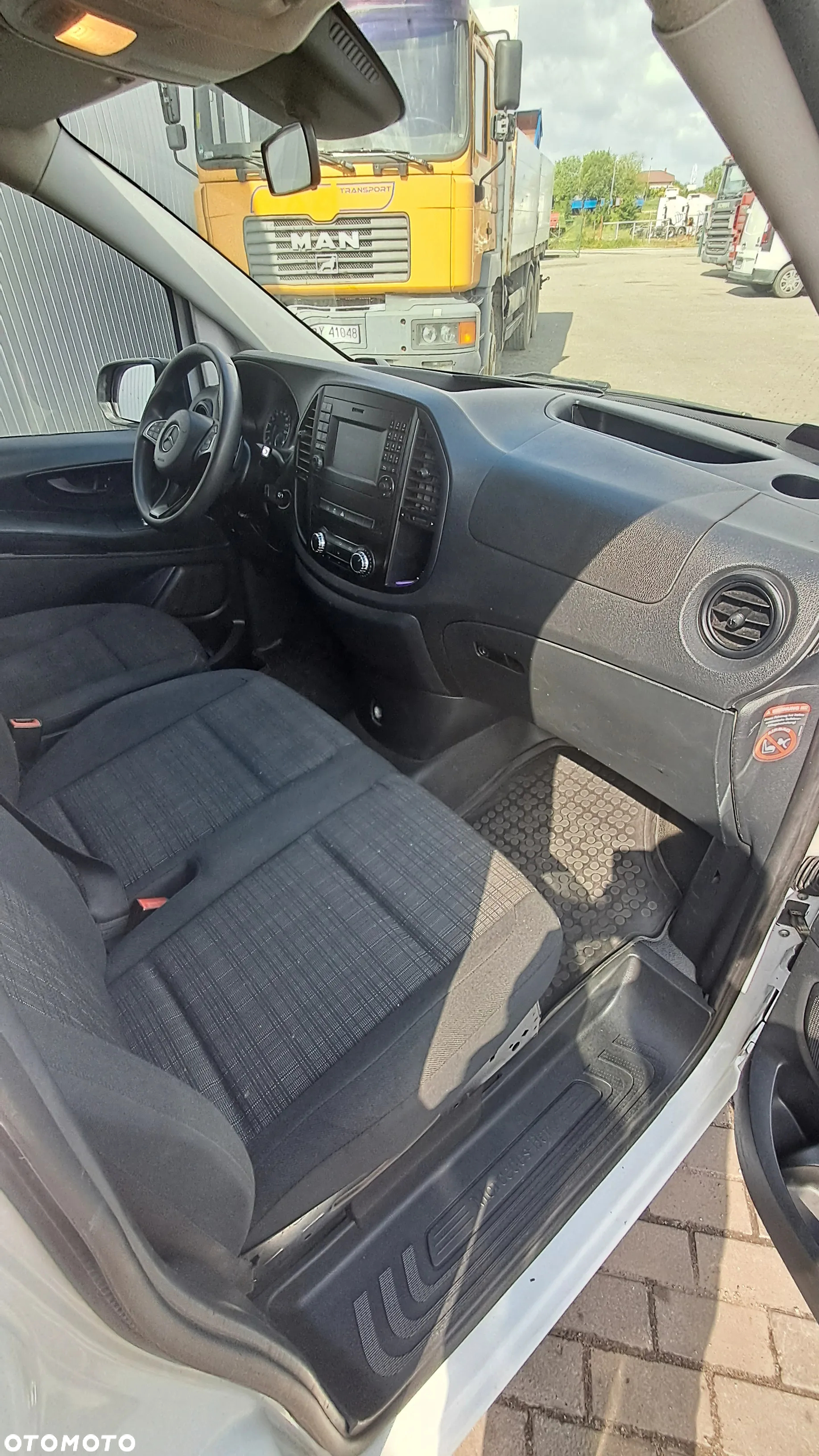 Mercedes-Benz VITO 116 - 17