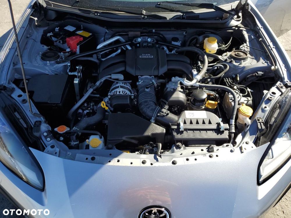 Toyota GR86 2.4 Dynamic - 12