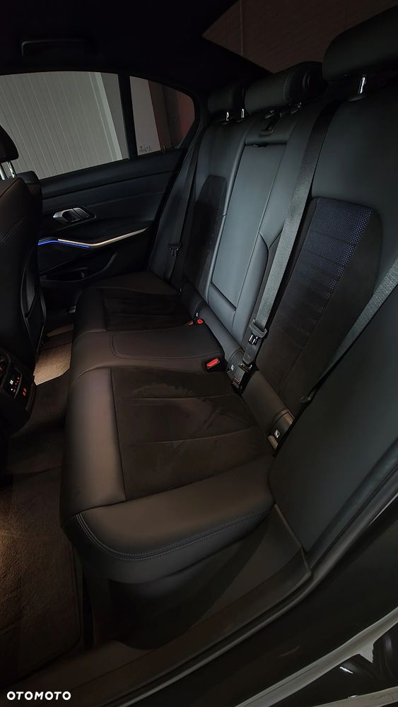 BMW Seria 3 - 21