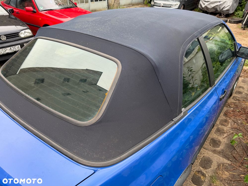 Volkswagen Golf 1.6 - 11