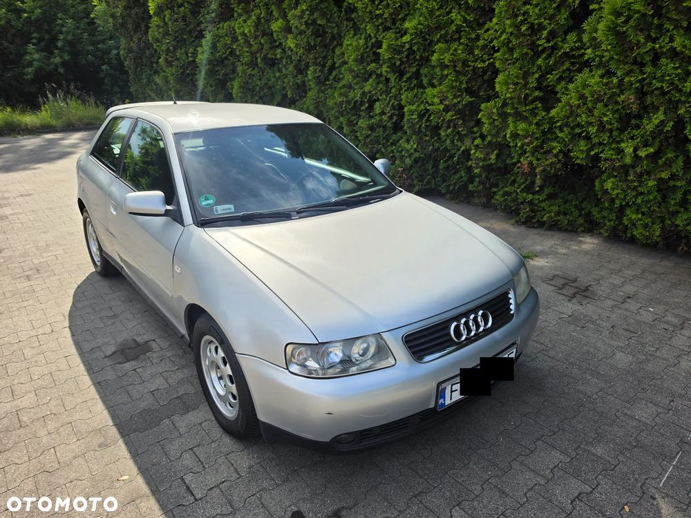 Audi A3 3-drzwiowe 1.6 Ambiente - 3