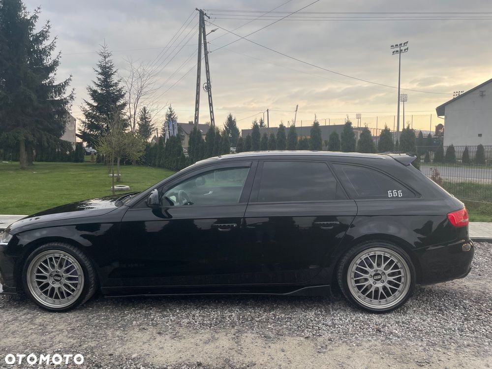 Audi A4 Avant - 8