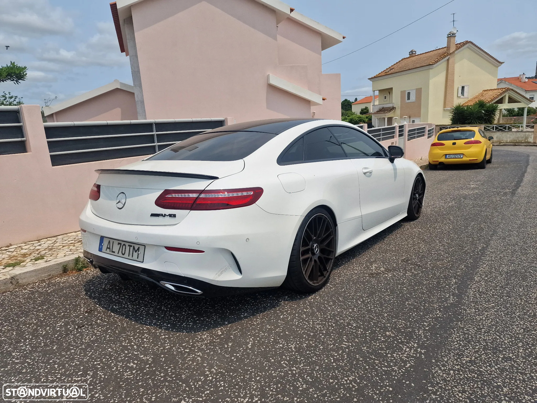 Mercedes-Benz E 220 d Coupe 9G-TRONIC AMG Line - 14