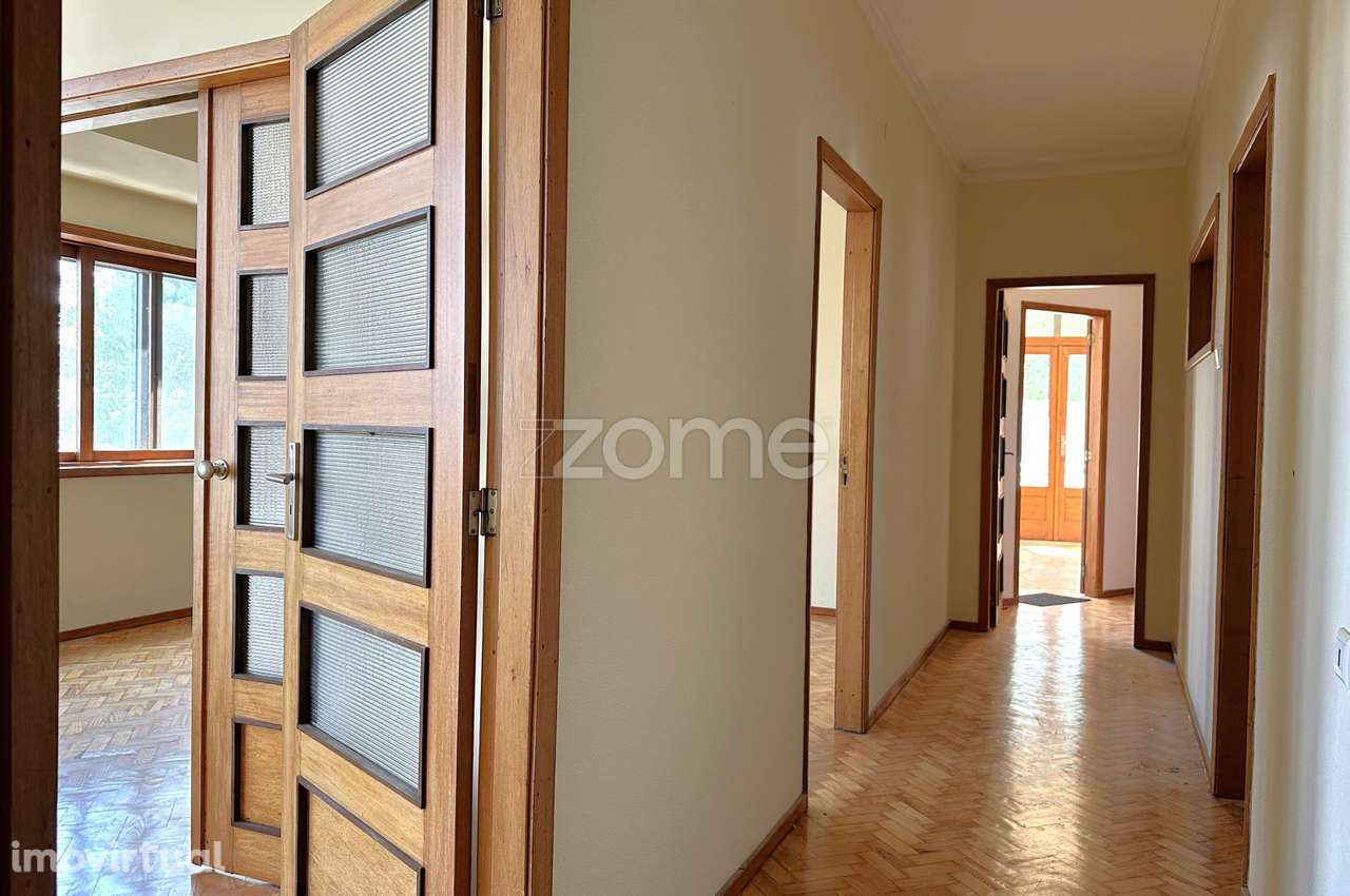 Apartamento T4 na rotunda da Boavista, Porto - Grande imagem: 4/45