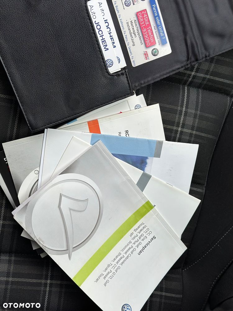 Volkswagen Golf - 24