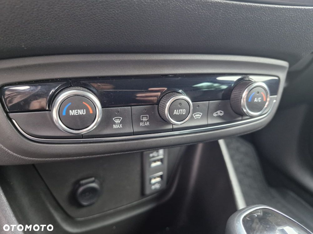 Opel Crossland X 1.2 T GPF Elite S&S - 20