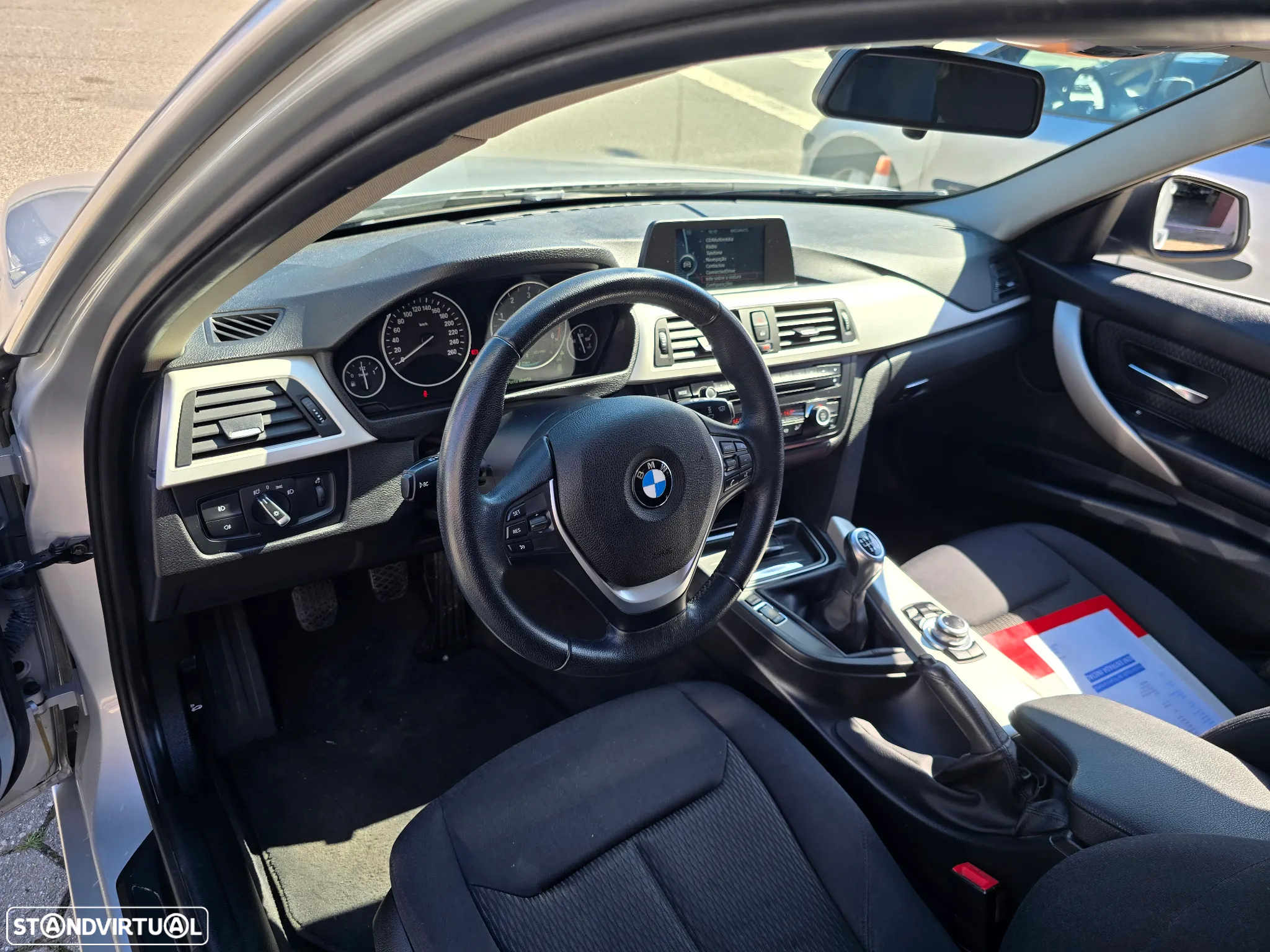 BMW 320 d DPF Touring Efficient Dynamics Edition - 12