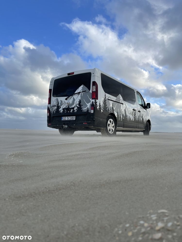 Renault Trafic 2.0 dCi - 15