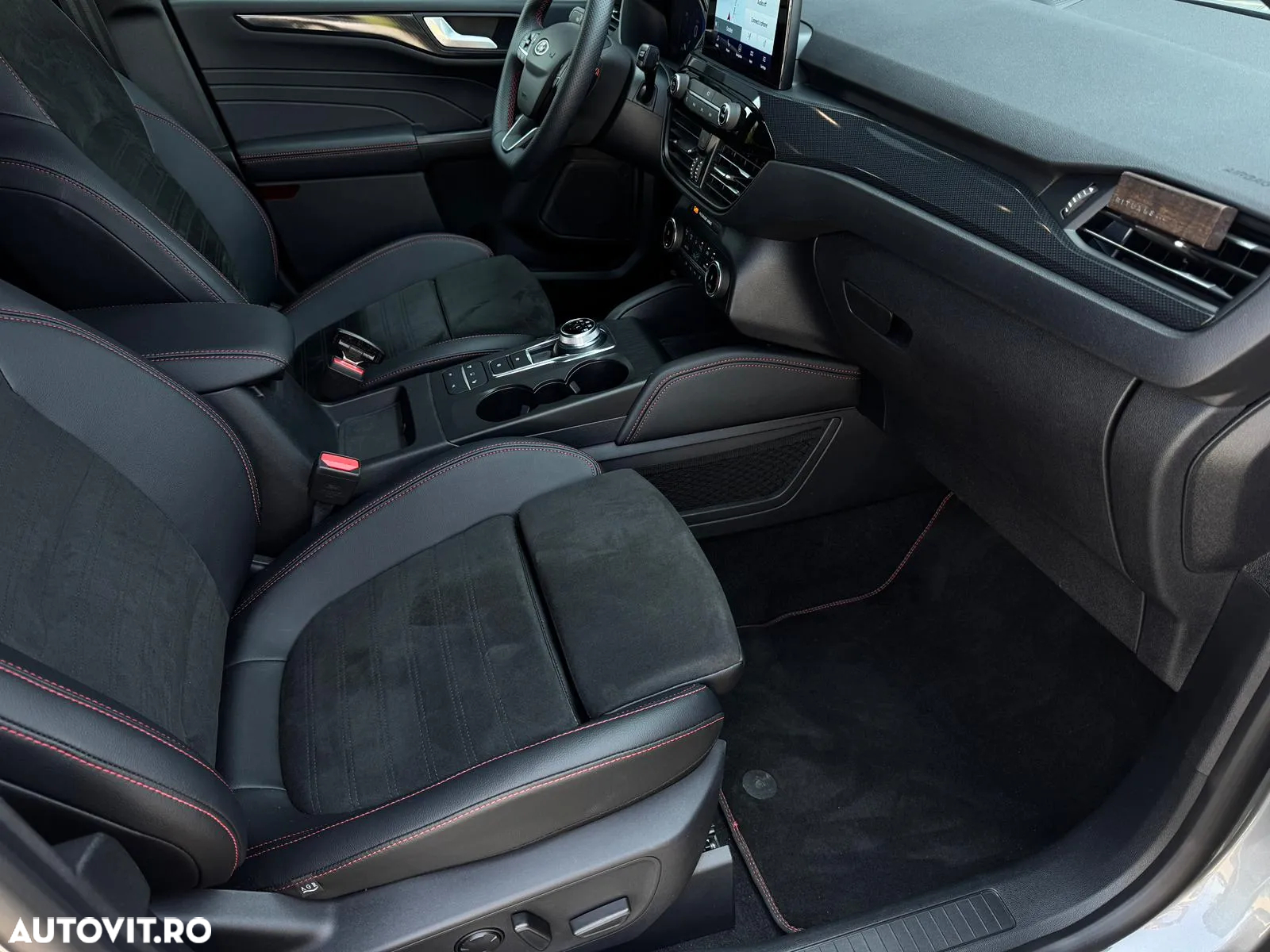 Ford Kuga 2.5 Duratec PHEV ST Line X - 10