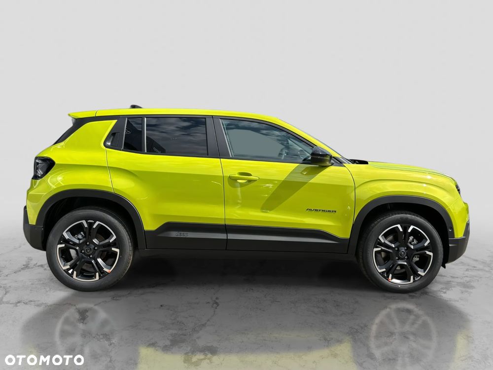Jeep Avenger 1.2 T3 mHEV Summit FWD eDCT6 - 5