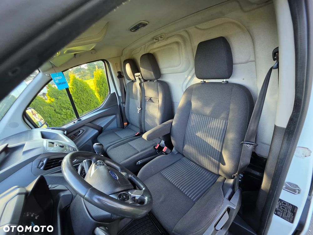 Ford Transit Custom - 17