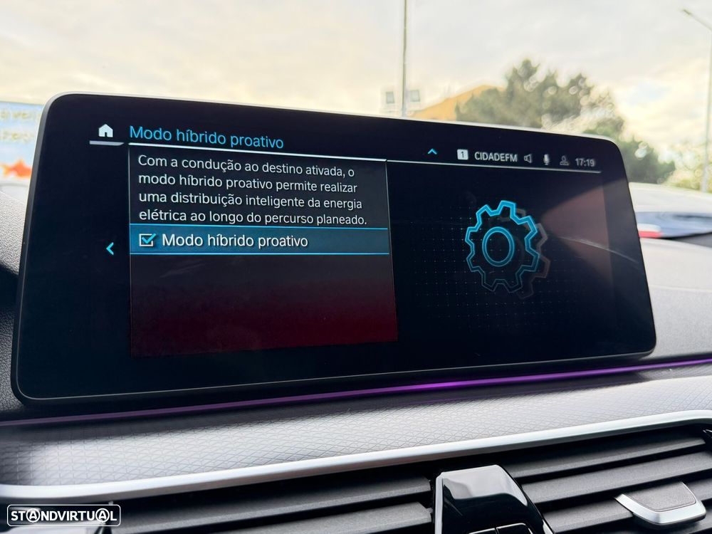 BMW 530 e Pack Desportivo M - 58