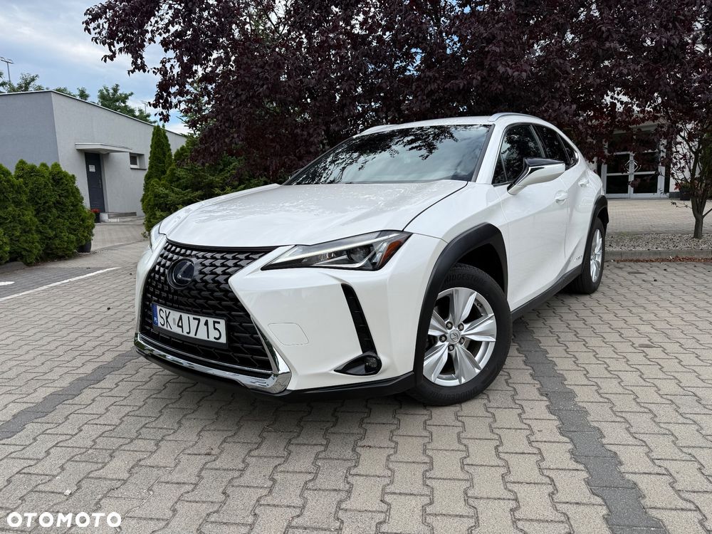 Lexus UX 250h F Sport 2WD - 1