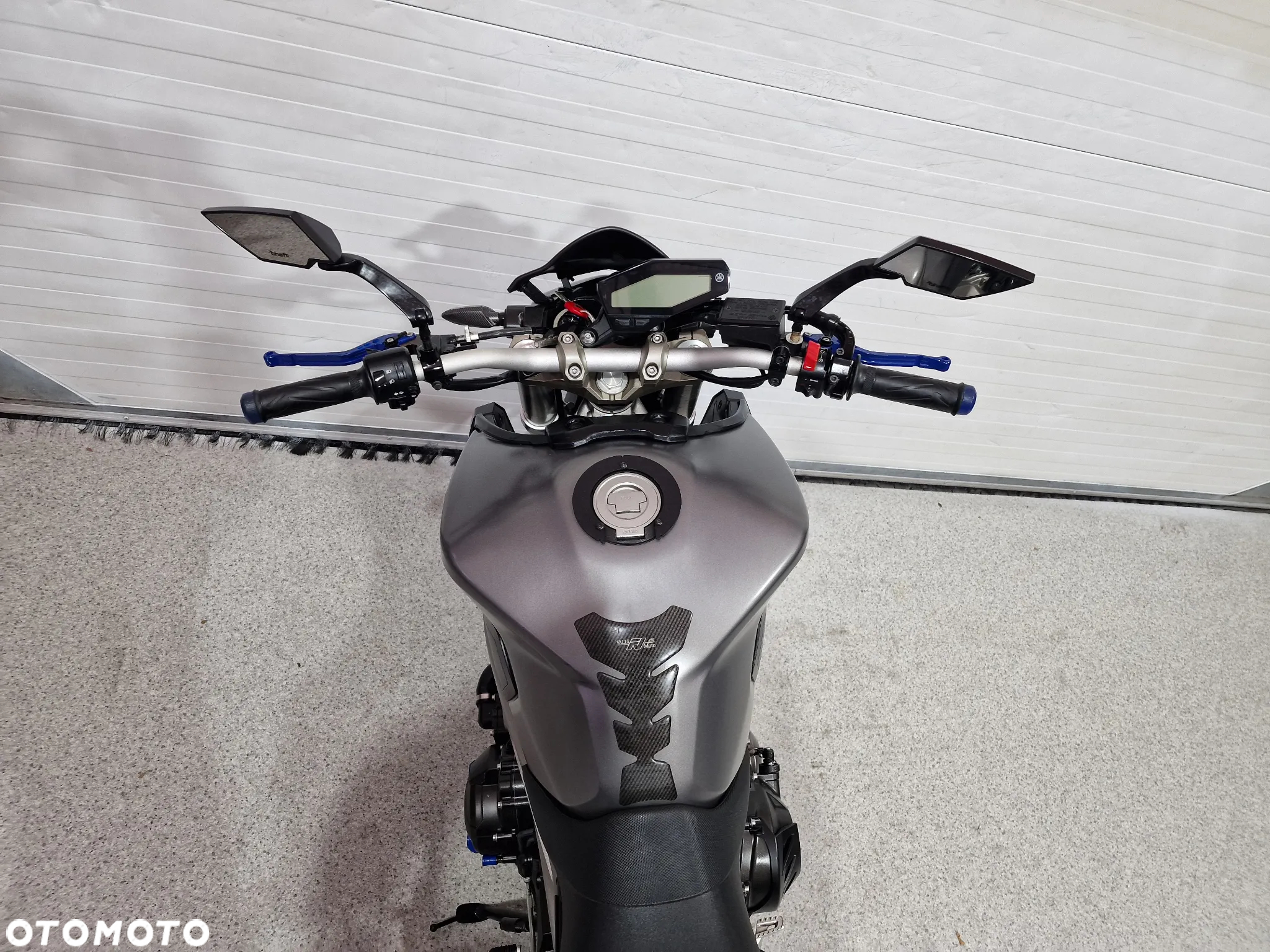 Yamaha MT - 30