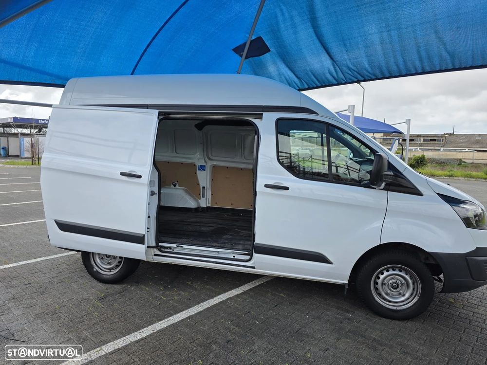 Ford TRANSIT CUSTOM - 9
