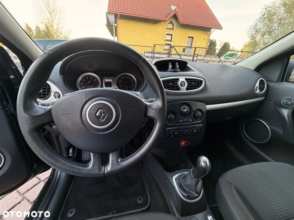 Renault Clio 1.2 16V Edition Dynamique - 17