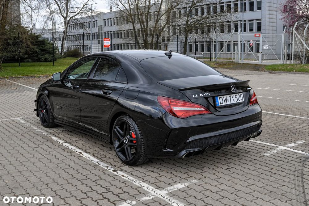Mercedes-Benz CLA AMG 45 4-Matic - 3