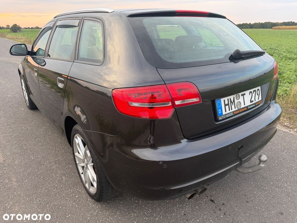 Audi A3 Sportback - 11