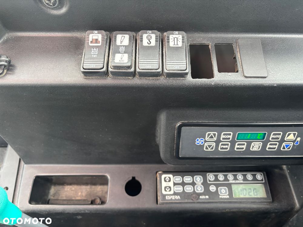 Takeuchi TB 2150 - 11