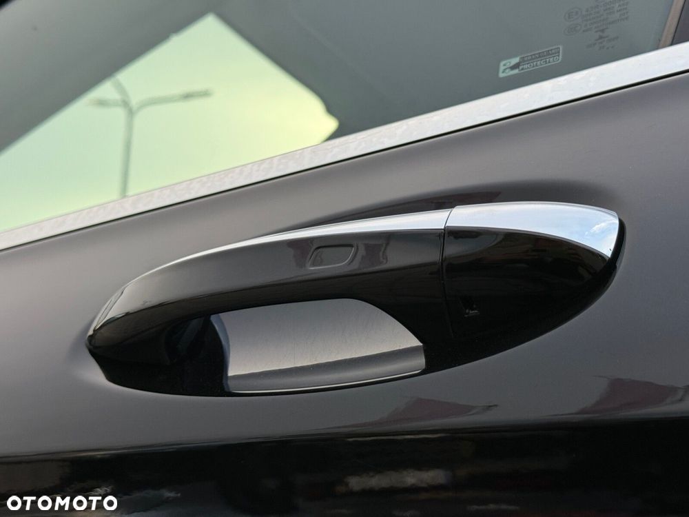 Mercedes-Benz GLC 200 4-Matic - 12