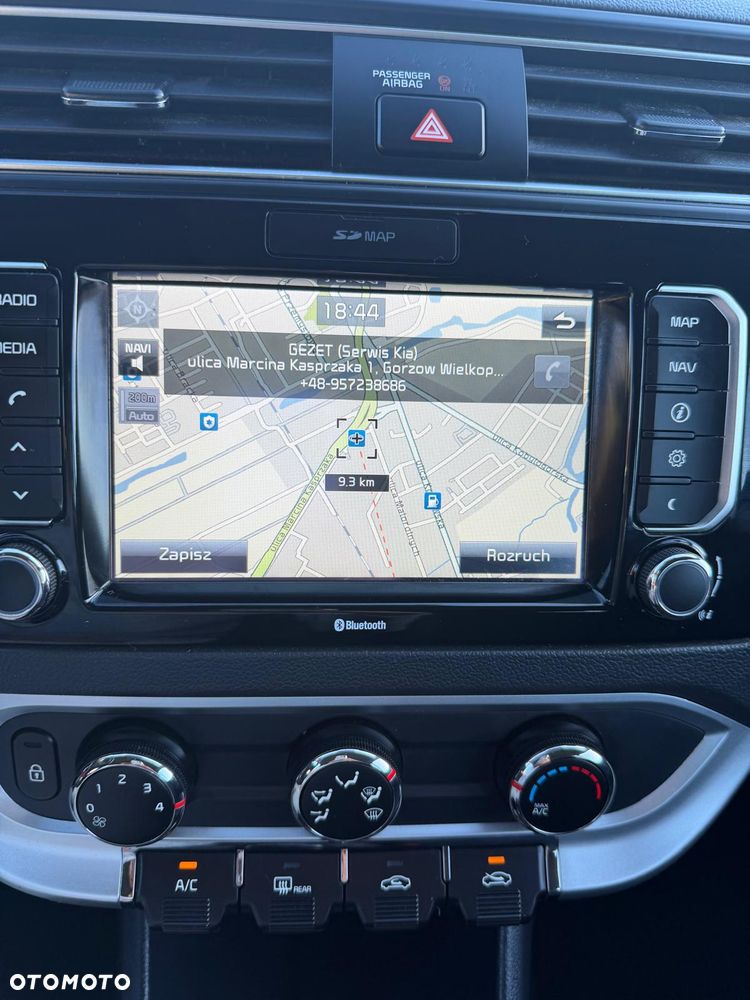 Kia Rio 1.1 CRDI Dream Team Edition - 9