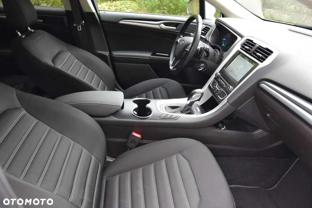 Ford Mondeo - 7