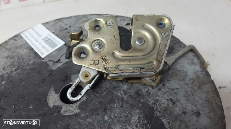FECHADURA PORTA FRENTE DIREITA MITSUBISHI GALLOPER (HYUNDAI) 2.5 TDI S.E. CONFOR... - 2