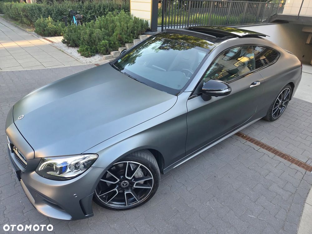 Mercedes-Benz Klasa C 300 4MATIC 9G-TRONIC - 17