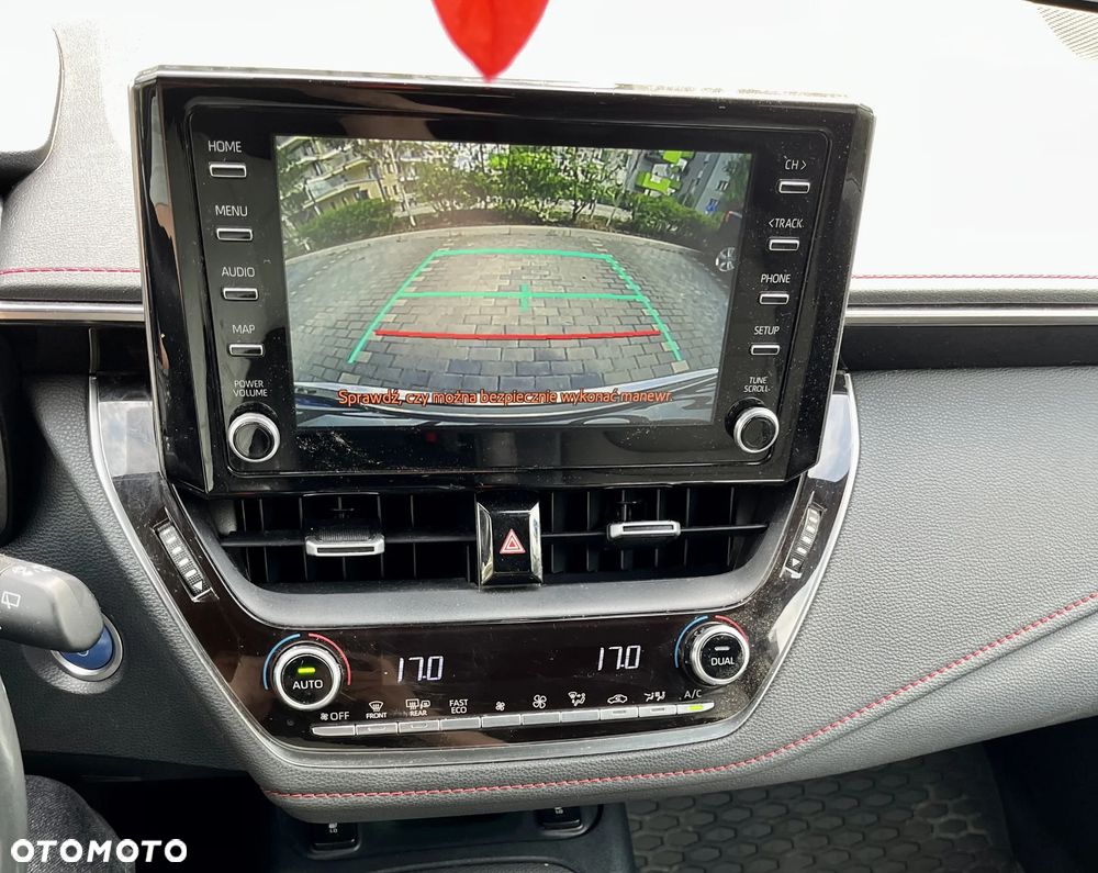 Toyota Corolla 2.0 Hybrid Executive - 15