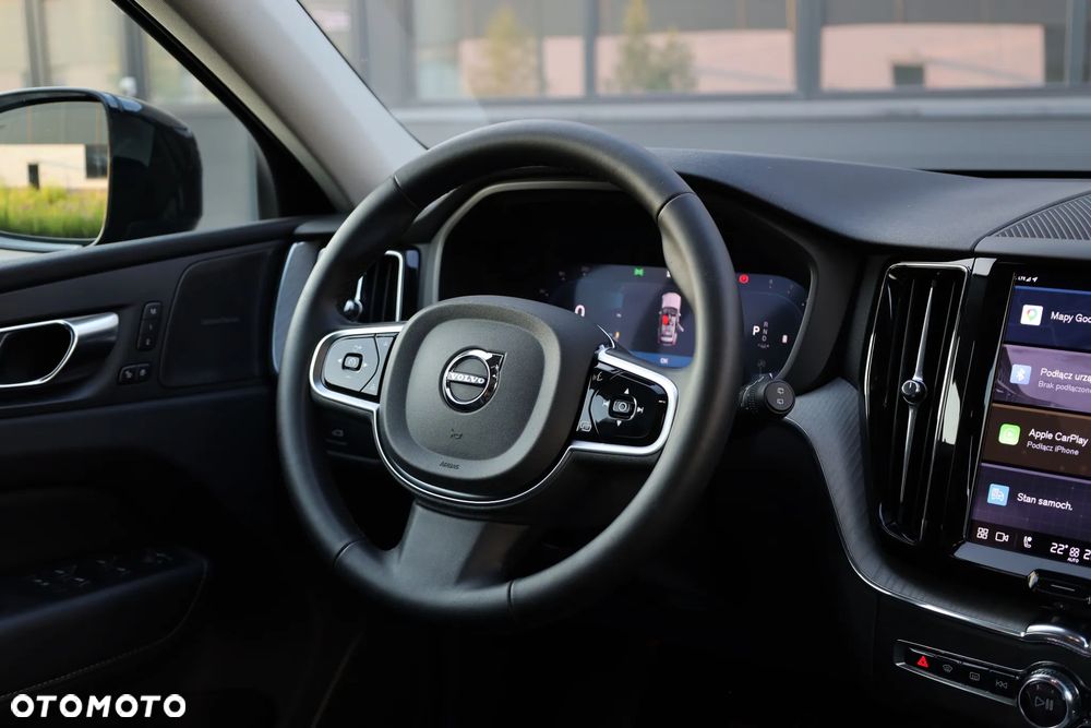 Volvo XC 60 B5 B AWD Plus Dark - 30