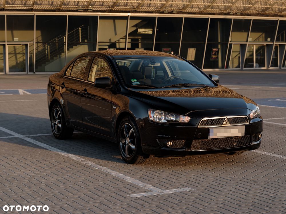 Mitsubishi Lancer 1.8 Invite - 25