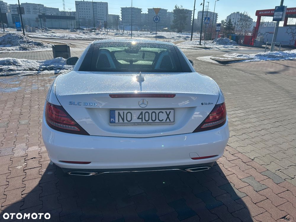 Mercedes-Benz SLC 300 9G-TRONIC - 5