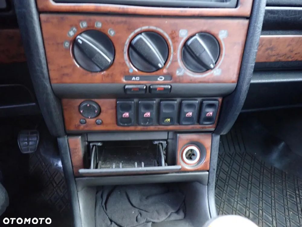 CZĘŚCI - Seat Toledo I 1,9TDI 110KM AFN FILM 5B CYP HB lakier LS7N 1998r. INDEX - 9718 - 11