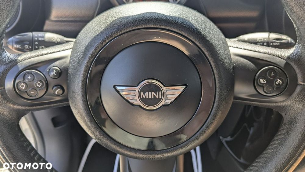 MINI Countryman One D - 29