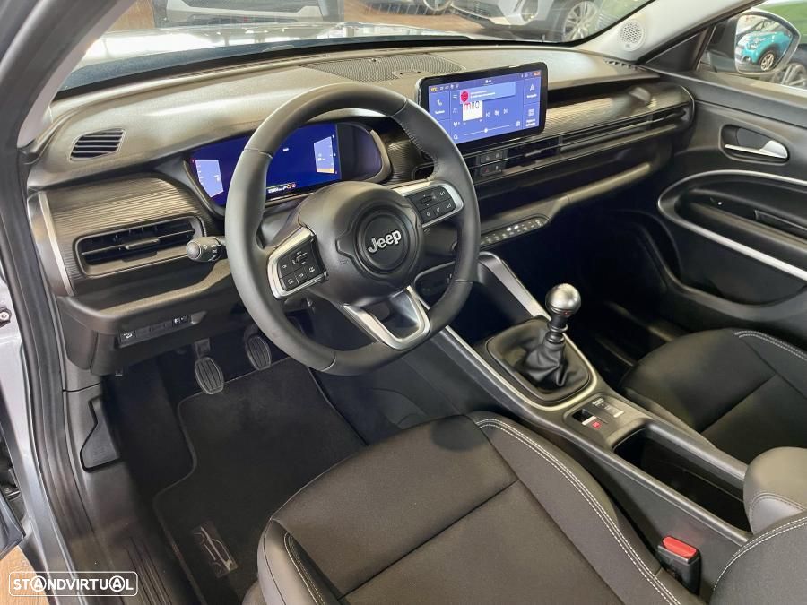 Jeep Avenger 1.2 GSE T3 Altitude - 16