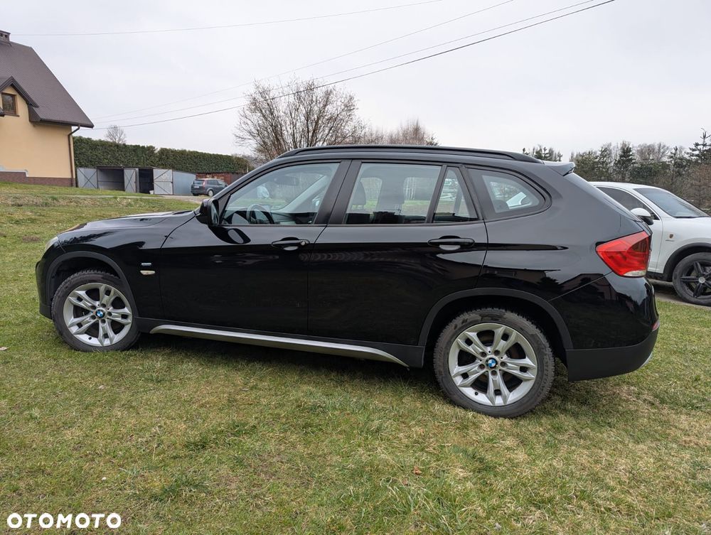 BMW X1 xDrive18d Sport Line - 7