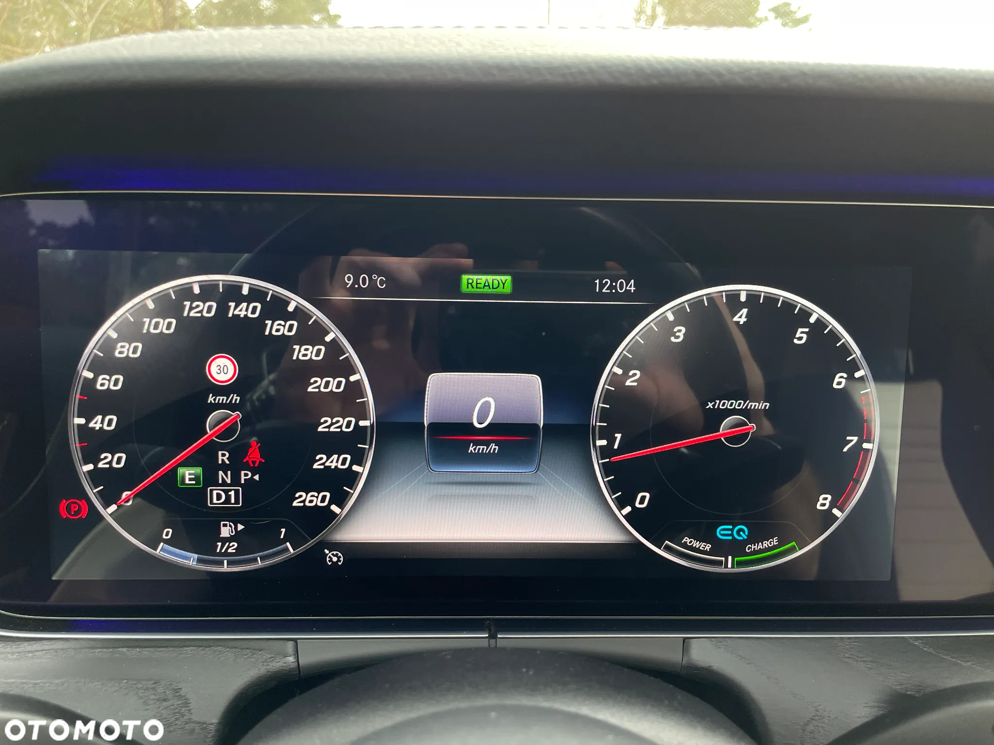 Mercedes-Benz Klasa E 300 Coupe 9G-TRONIC - 31