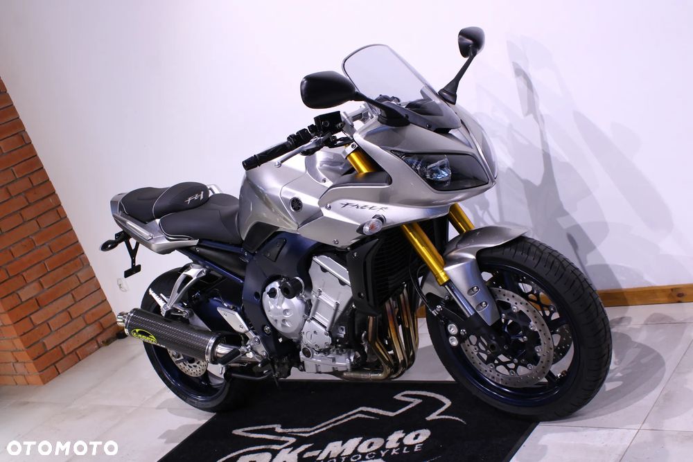 Yamaha FZ - 3
