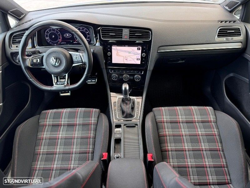VW Golf 2.0 TSI GTI DSG Performance - 2