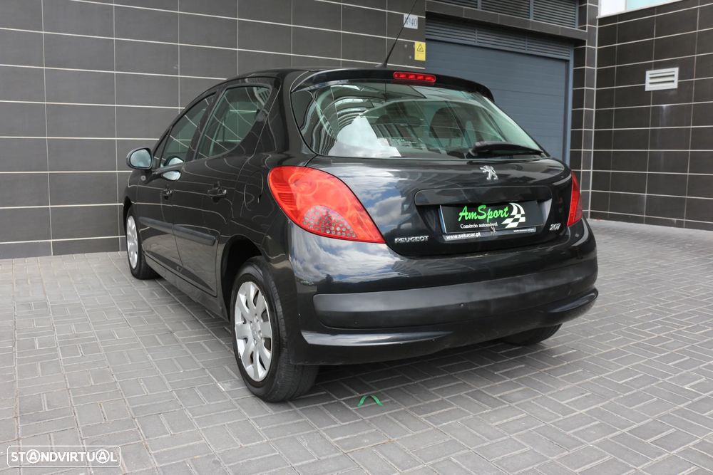 Peugeot 207 1.4 16V Trendy - 35