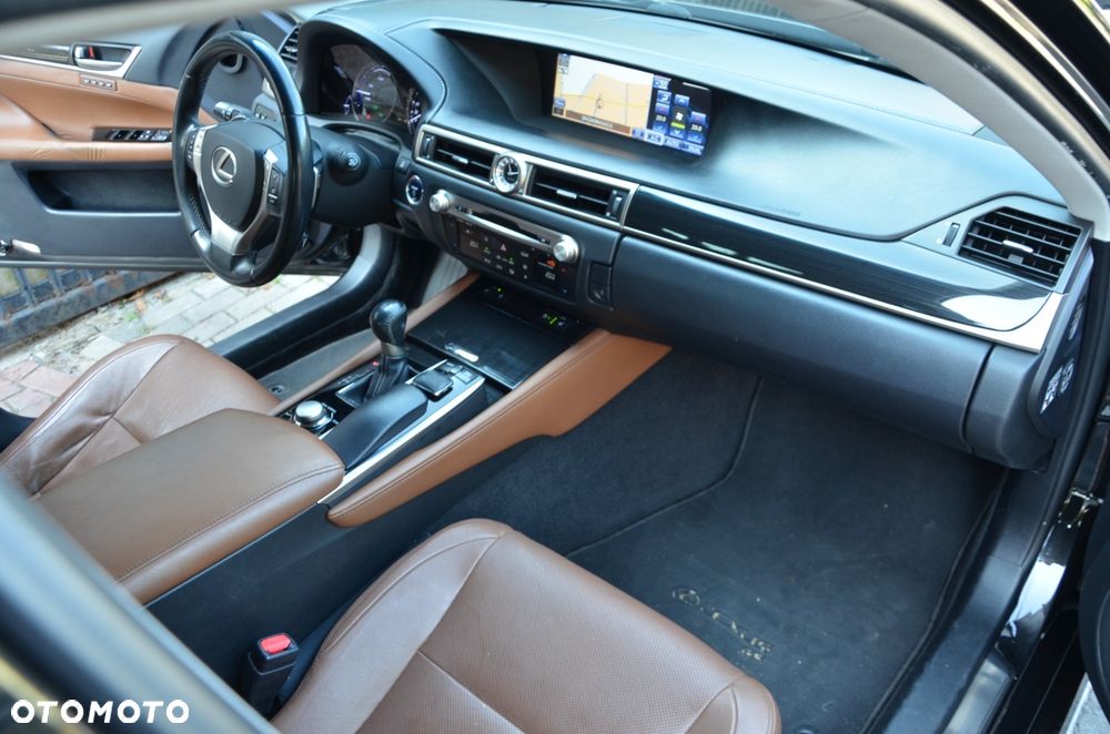 Lexus GS 300h Elegance - 17